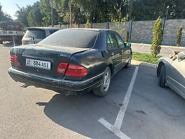 124 mers: Mercedes-Benz E-Class: 1996 г., 2.8 л, Автомат, Бензин, Седан — 4
