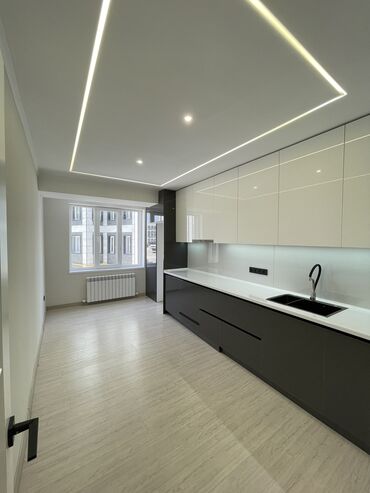 тоголок молдо фрунзе: 2 комнаты, 62 м², Элитка, 2 этаж, Дизайнерский ремонт