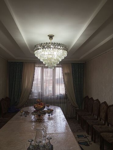 Посуточная аренда домов: 150 м², 5 комнат, Балкон застеклен at lalafo.kg — 8 Посуточная аренда домов: 150 м², 5 комнат, Балкон застеклен — 8