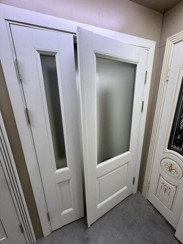 Doors with glass: Межкомнатные двери со стеклом
