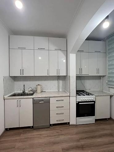 Продажа квартир: 1 комната, 45 м², 12 мкр 106 серия улучшенная, 8 этаж, Евроремонт — 3