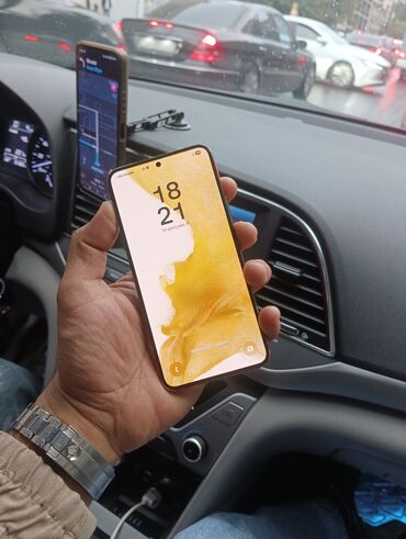 Mitsubishi: Samsung Galaxy S22, rəng - Qara, Barmaq izi