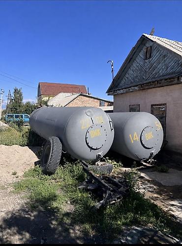 тонник бочка: Горизонтальные стальные резервуары-цистерны промышленного типа. - — 1