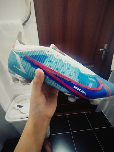 Спорт и отдых: Футбольные бутсы nike merkurial vapor15 (б/у) размер 38-39 цена-2000