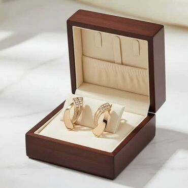 Minđuše: 💫 minđuše – set od dva para - Dizajn: - Par 1: Elegantne minđuše sa — 3