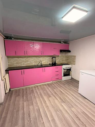 Продажа коттеджей и домов: Продаю большой дом, 110м/кв Участок 10 соток имеется большой огород — 6