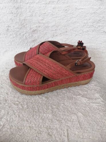 sandale br 42: Sandals, 40