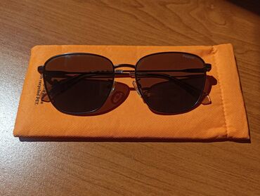 Очки: Продам солнцезащитные очки Polaroid оригинал Мужские взрослые