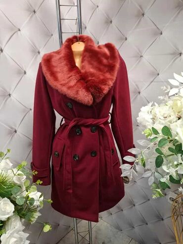 Kaputi: Ženski kaput sa krznenim reverom - Model: elegantan kaput srednje — 6