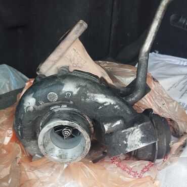 Motor üçün digər detallar: Mercedes W210 2.2 CDİ 2001 Turbo satılır. Yüksək abarot verdikdə fit