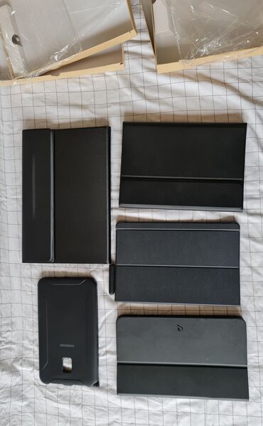 Tastature: Set futrola sa Bluetooth tastaturama za tablet - Više kompleta — 11