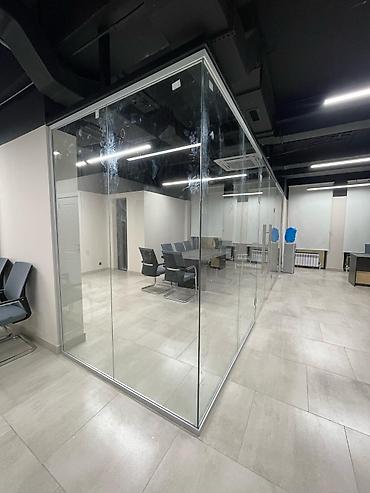 Перегородки на заказ: На заказ Цельностеклянная перегородка, Для офиса, Бронированное стекло, Монтаж, Демонтаж, Бесплатный замер — 3