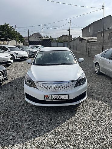 Dongfeng : 2025 г., Электромобиль
