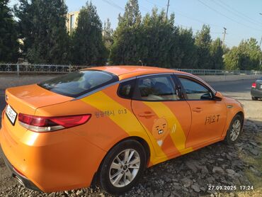 жүк ташуучу унаа: Kia K5: 2018 г., 2 л, Автомат, Газ, Седан