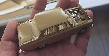 mosu: Moskviç 408 maket avtomobil – 1:43 miqyas - Model: Moskvich 408 sedan — 5