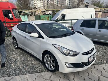 prom mashinka: Hyundai Avante: 2012 г., 1.6 л, Автомат, Бензин, Седан