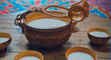 Молочные продукты и яйца: Кымыз Бишкек центр литр