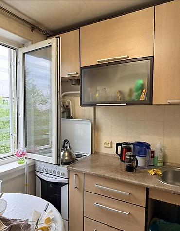 45: 3 комнаты, 58 м², 10 мкр 104 серия, 4 этаж, Евроремонт — 4