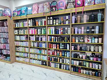 Dolab vitrinləri: Açıq dolab vitrini, İşlənmiş -da lalafo.az — 5 Dolab vitrinləri: Açıq dolab vitrini, İşlənmiş — 5