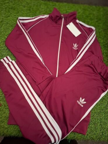 Gornji i donji deo: Zenske trenerke S,M,L,XL,XXL, 3XL velicine za samo 3600 din
pb — 10