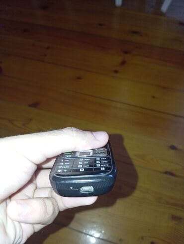 телефон fly ts113 black: Nokia 8, цвет - Черный, Две SIM карты