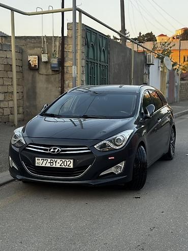 i40: Hyundai i40: 1.7 l | 2012 il Universal — 1
