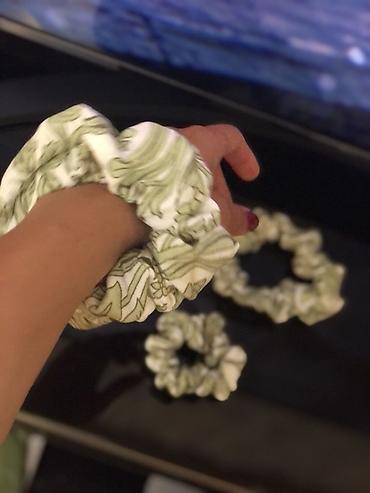 Aksesuarlar: Bitki naxışlı scrunchie saç rezinləri – 3-lü dəst 6 azn ( 1 ədəd 2 azn — 4