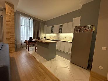 Долгосрочная аренда квартир: 3 комнаты, Агентство недвижимости, Без подселения, С мебелью полностью — 1