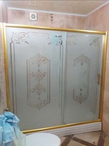 Duş kabinaları, arakəsmələr: Üstü qapalı kabina -da lalafo.az — 9 Duş kabinaları, arakəsmələr: Üstü qapalı kabina — 9