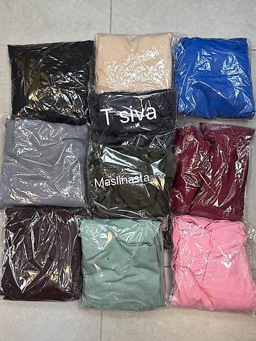Kompleti: 07. Komplet 
S M L 
2.900 dinara H — 10