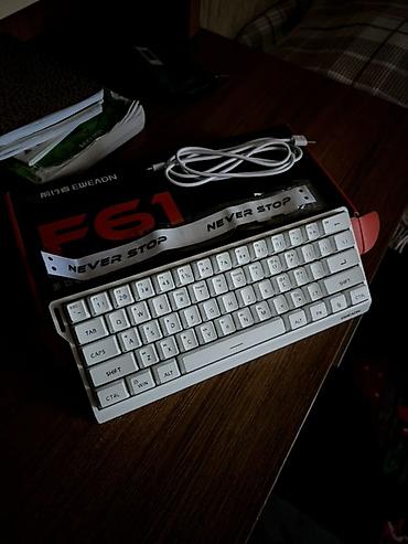 keycap: EWEADN F61 kompakt mexaniki klaviatura - 60% ölçülü lay‑out: oxlar və — 3