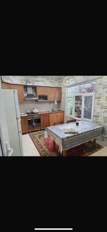 Günlük kirayə evlər: 200 kv. m, 5 otaqlı, Qaz, İşıq, Su — 8