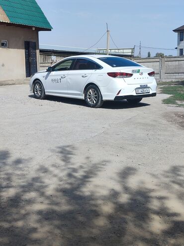 авто в рассрочку от хозяина бу: Hyundai Sonata: 2018 г., 2 л, Автомат, Газ, Седан