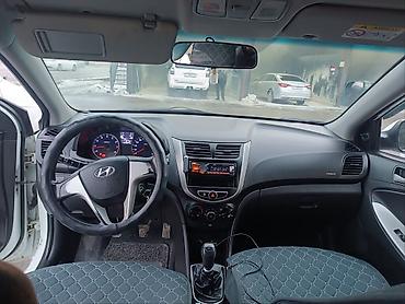 Hyundai: Hyundai Solaris: 2015 г., 1.4 л, Механика, Газ, Седан — 6