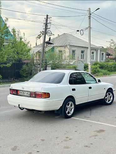 windom 2001: Toyota Camry: 1993 г., 2.2 л, Механика, Бензин, Седан — 3