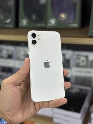 Apple iPhone: IPhone 11, Б/у, 64 ГБ, Наушники, Зарядное устройство, Защитное стекло, В рассрочку, 80 %