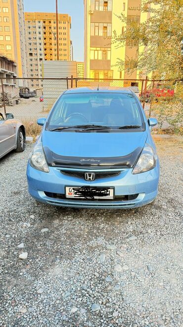 Honda: Honda Fit: 2003 г., 1.5 л, Вариатор, Бензин