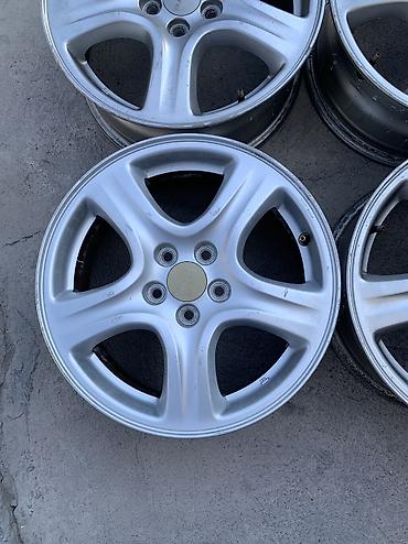 5 110: Литые Диски R 16 Subaru, Комплект, отверстий - 5, Б/у — 5