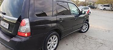 Avtomobil satışı: Subaru Forester, qara rəngdə, benzinli SUV. Texniki xüsusiyyətlər və — 4