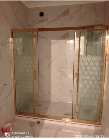 Duş kabinaları, arakəsmələr: Yeni Arakəsmə, Künc üçün, Pulsuz çatdırılma — 19