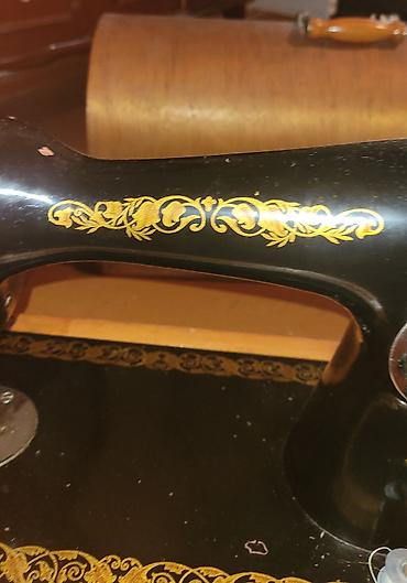 klasik gitara: Klassik mexaniki tikiş maşını – taxta qutu.İşləkdir.Ручная швейная — 4