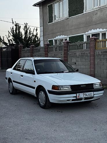 Mazda: Mazda 323: 1989 г., 1.6 л, Автомат, Бензин, Седан — 3