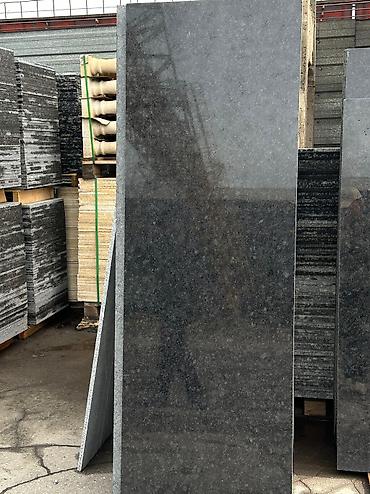 Фасадные гранитные плитки: Гранит оптом и в розницу большой выбор серый черный коричневый — 19