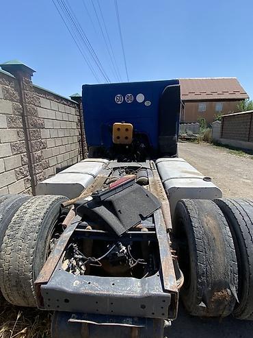 коврик буу: Тягач, Renault, 2002 г., Без прицепа — 3