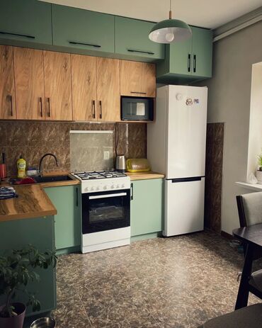цены на недвижимость в бишкеке 2023: Дом, 70 м², 4 комнаты, Агентство недвижимости, Евроремонт