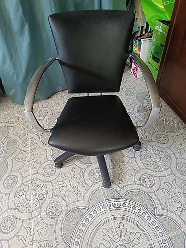 Ofis mebeli: İşlənmiş, Təkərsiz, Qolları tənzimlənir, Süni dəri — 1