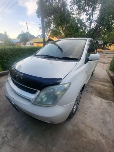 обмен на тайота ист: Toyota ist: 2003 г., 1.5 л, Автомат, Бензин, Хэтчбэк