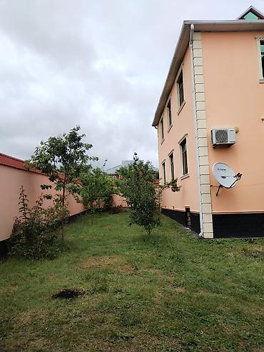 Günlük kirayə evlər: 220 kv. m, 7 otaqlı — 14