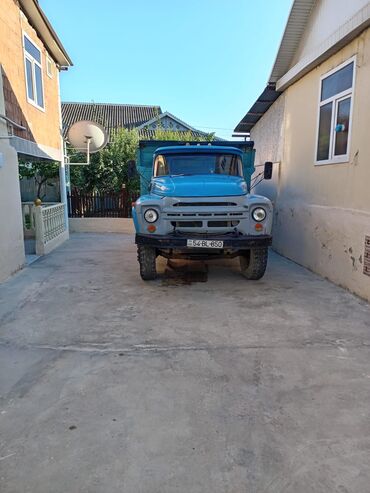 ZİL: ZİL : 6 l | 1990 il 143232 km -da lalafo.az — 1 ZİL: ZİL : 6 l | 1990 il 143232 km — 1