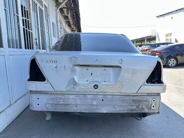 Системы охлаждения и нагревания: Mercedes w202 baqaj satilir.
1995. kohne model. 

Unvan; Babek pr